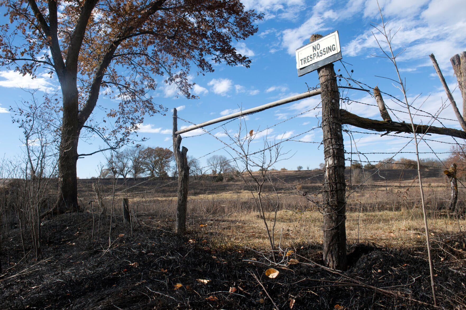 Grass fire, 10.24